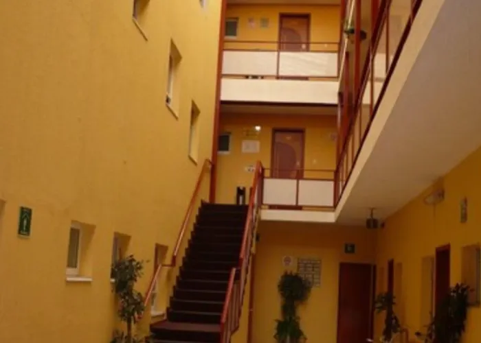 Universal Hotel