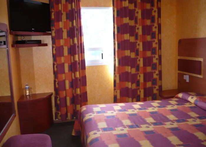 Universal Hotel